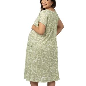 NWOT Kindred Bravely Universal Labor Gown in Fern